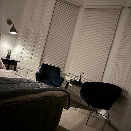Seaside Studio Apartment Weston-super-Mare Dış mekan fotoğraf